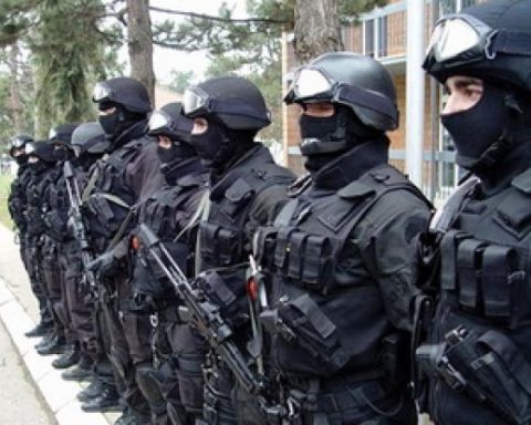 ROSU - intervention police from Kosovo