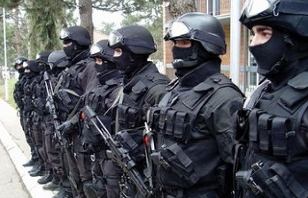 ROSU - intervention police from Kosovo