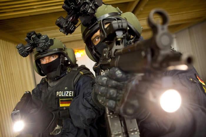 GSG 9 is a prime German counter-terorrism unit 