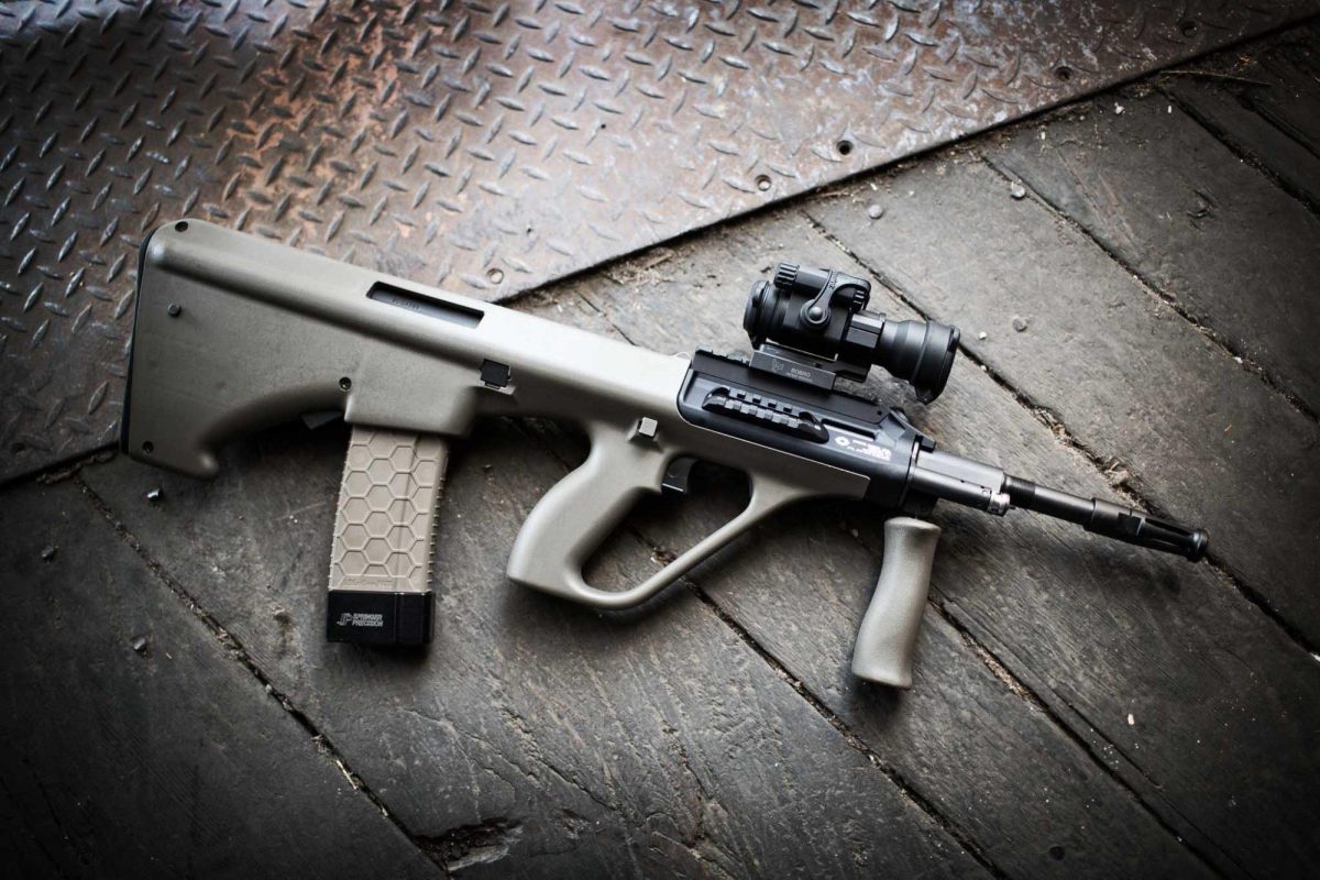 Steyr AUG 9 PARA, Aimpoint on a Bobro Engineering Mount, Hexmag with a Springer Precision Mag Extension