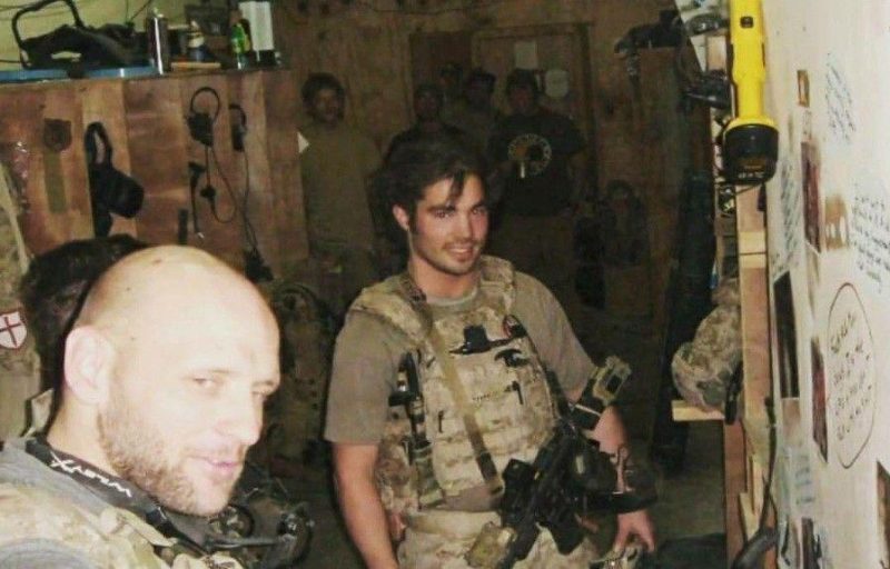 Robert J. Reeves: A Navy SEAL who died in Extortion 17