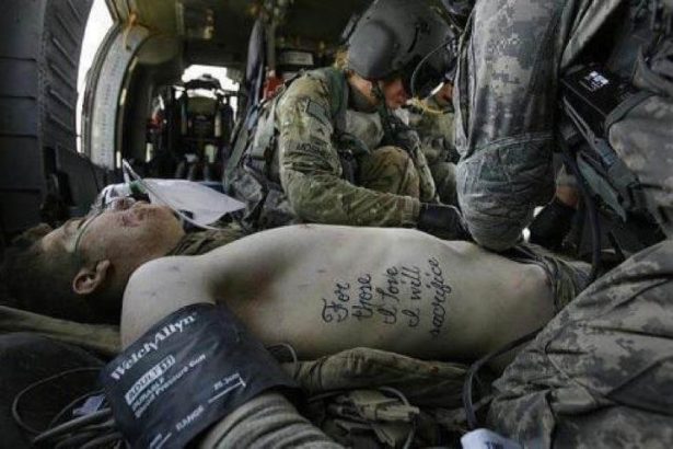 For those I love, I will sacrifice iconic photo from the MEDEVAC helicopter