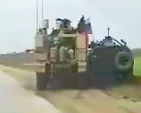 Road Rage US Armored Vehicle drive off Russian GAZ Tigr off the road