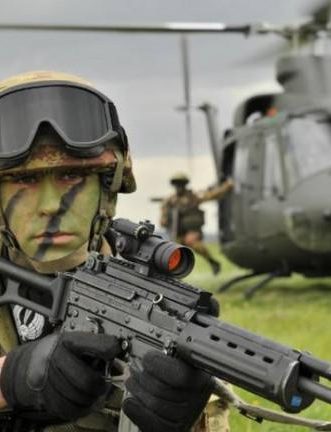 Italian soldier armed with Beretta SC70/90 carbine