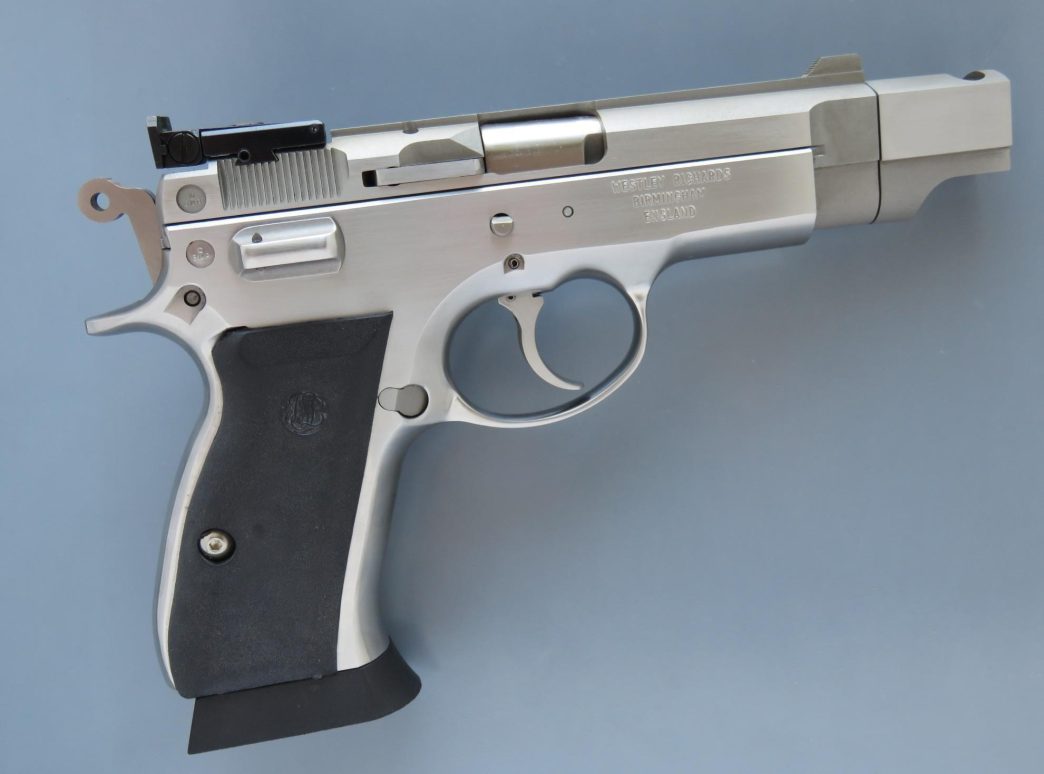 JSL Spitfire Mark II pistol is manufactured by JSL Ltd.