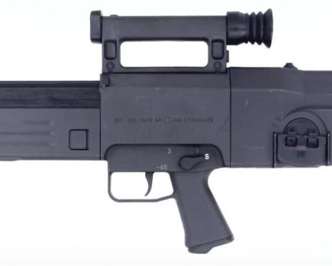 Heckler & Koch G11 revolutionary weapon