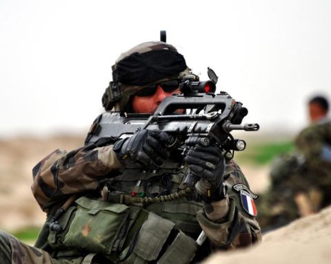 French soldier armed with FAMAS bullpup assault rifle