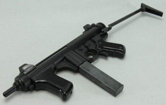 Beretta M12 submachine gun