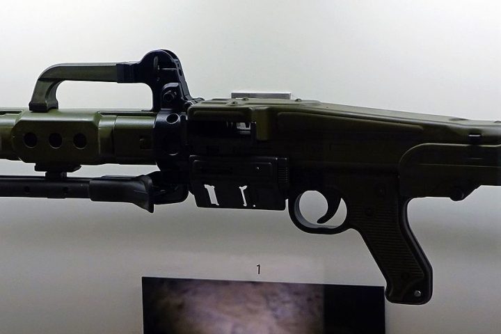 CETME Ameli machine gun