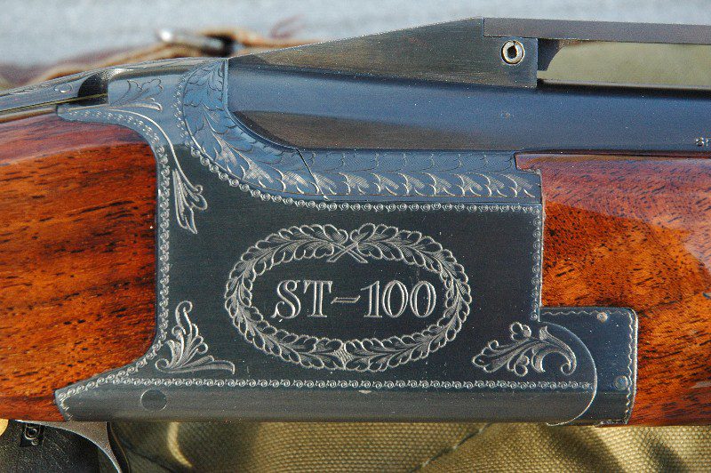 Browning ST-100 - Super Trap 80 shotgun trap gun