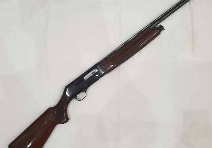 Beretta A304 semi-automatic shotgun in 12/70 caliber