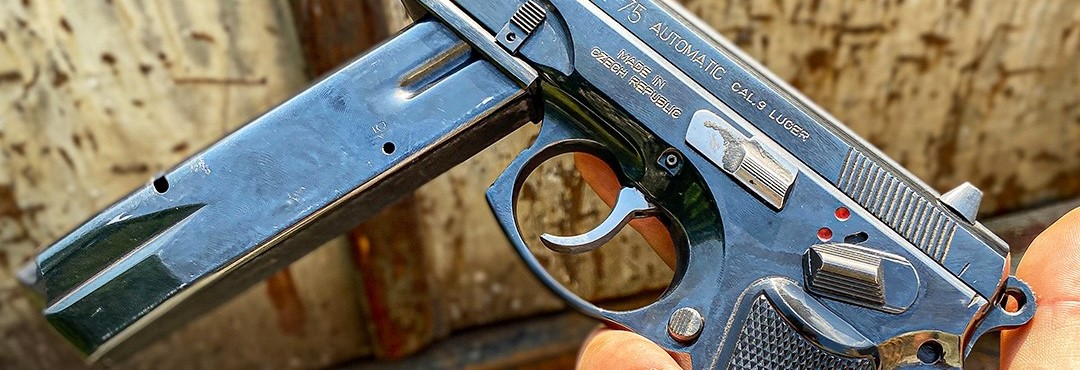 CZ 75 Automatic has a safety switch and mode selector on the left side