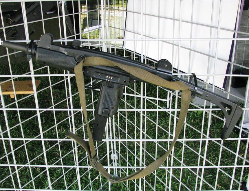 ERO is Croatian submachine gun chambered in 9x19 mm and based on Israeli UZI